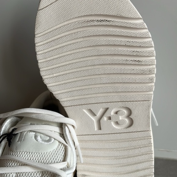Y-3 Hokori II Core White Ecru Tint Sneakers - Picture 6 of 12